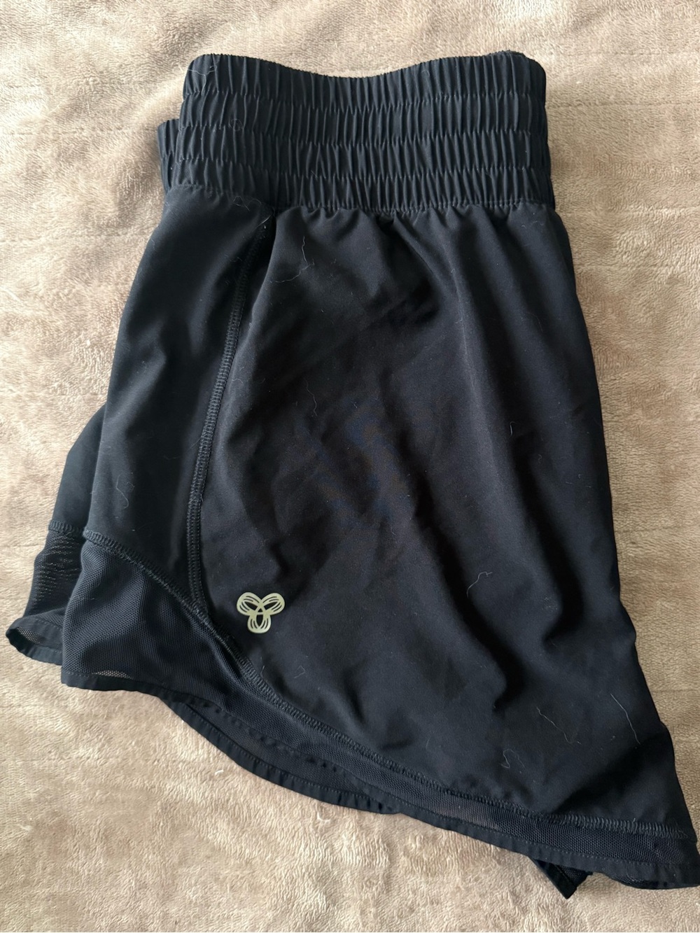 aritzia shorts!